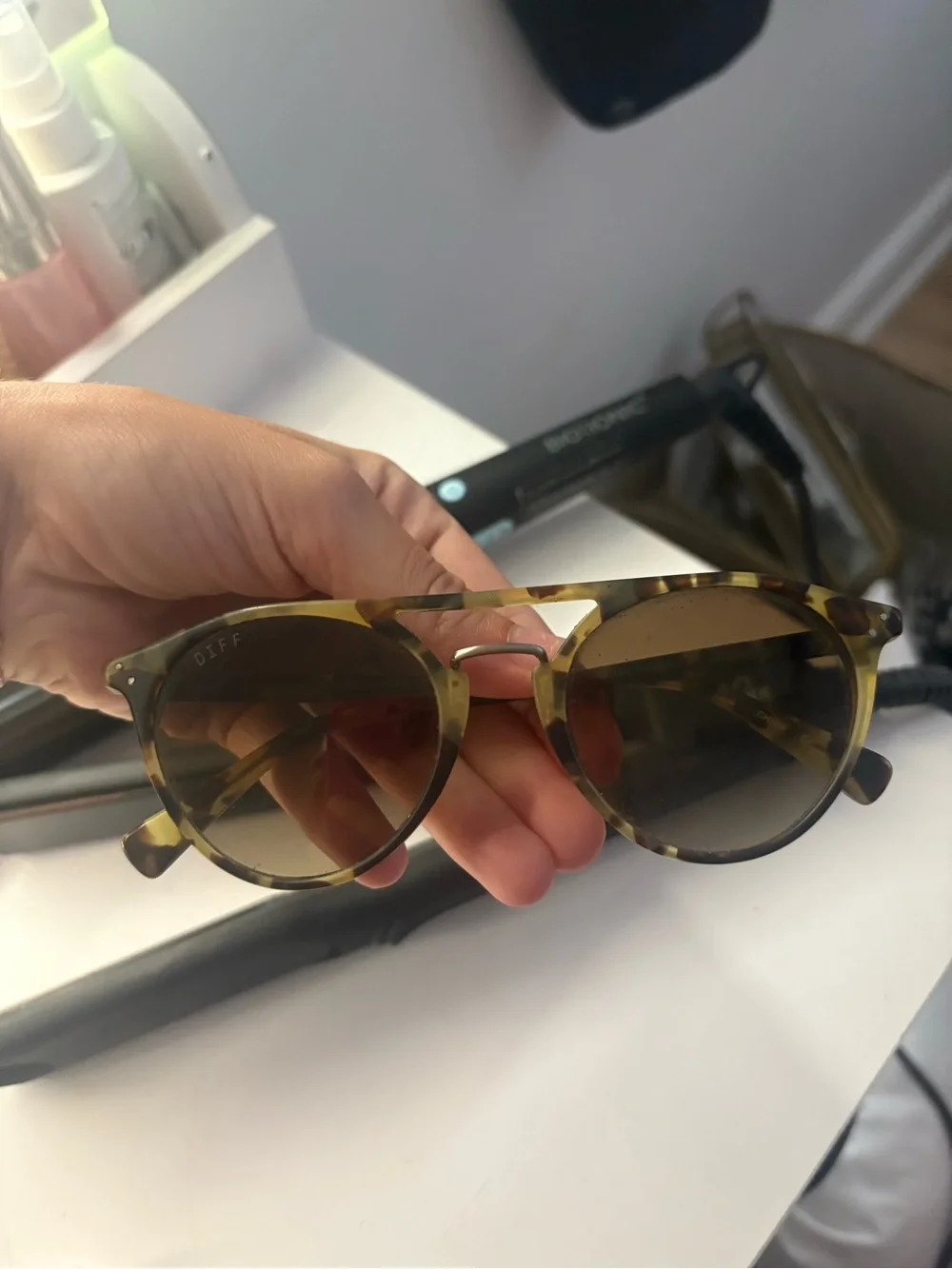 Diff Eyewear Tortoiseshell Sunglasses - Brown Lenses